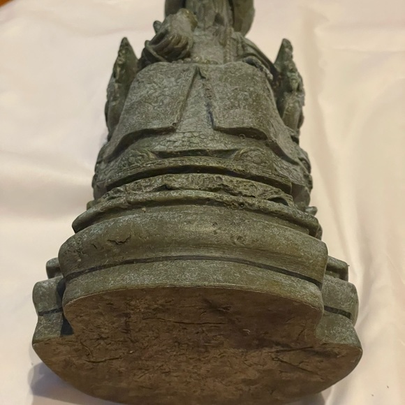 Statue of Asian Warrior - Picture 5 of 6